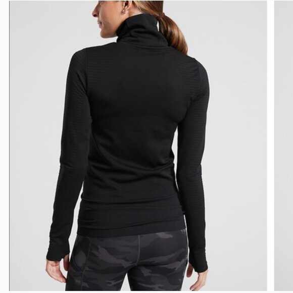 Athleta Flurry Blizzard Seamless Turtleneck, Black, Small - Picture 2 of 9